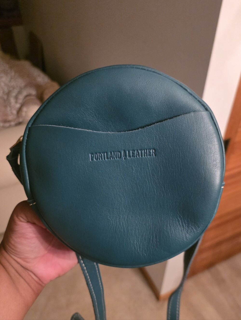 Portland Leather Goods Peacock Circle Crossbody Bag